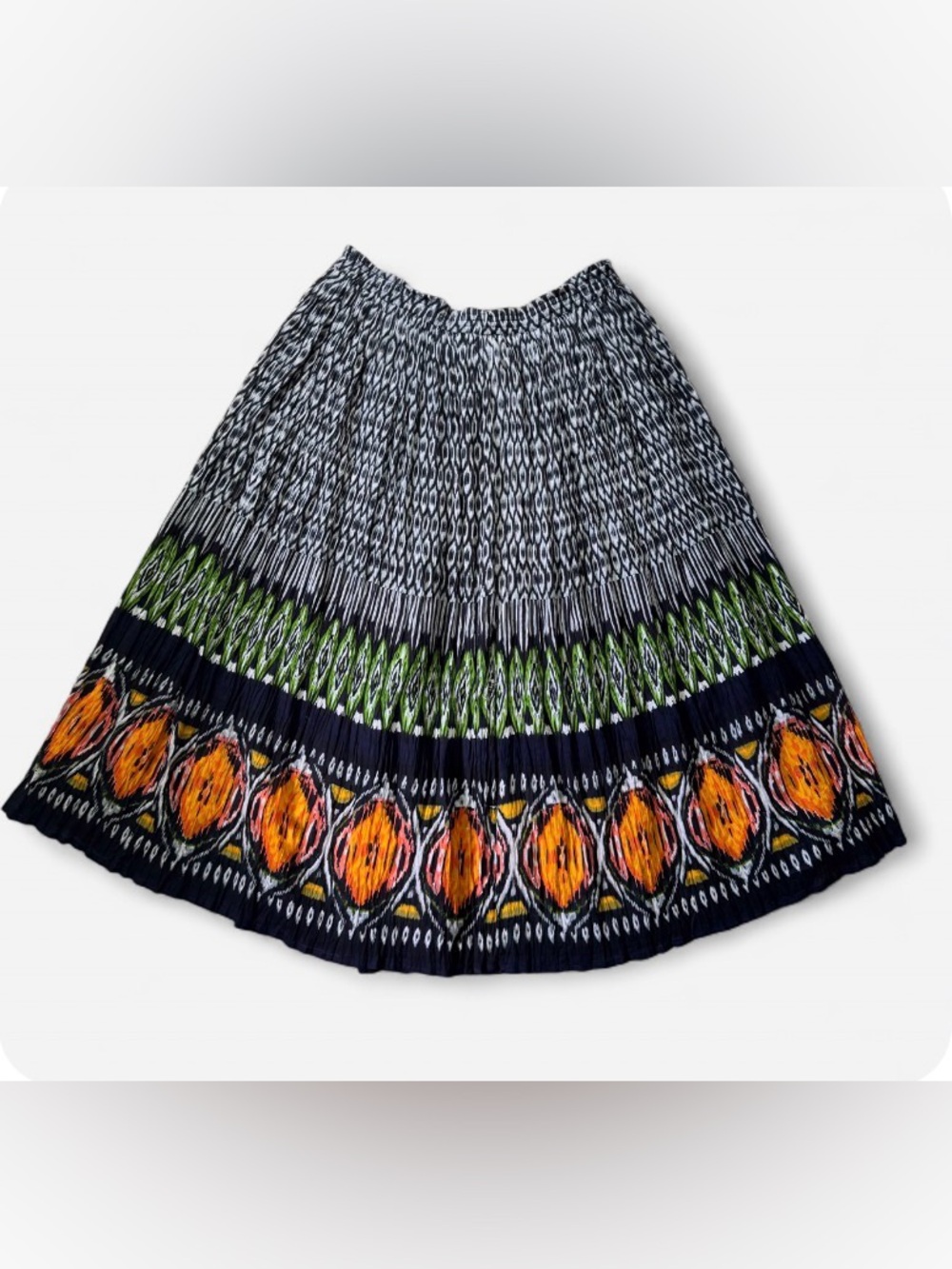 Deja Bleu crinkle gauzy maxi skirt L medallion boho breezy mystical festival